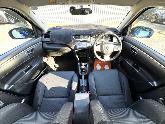 スイフトスポーツ ベースグレード　／６ＭＴ／ＥＮＫＥＩ１７ＡＷ／モンスタースポーツマフラー／ＨＩＤヘッドライト／スマートキー／カロッツェリアナビ／フルセグＴＶ／ＤＶＤ再生／ドライブレコーダー／２０２５年製造タイヤ／ＥＴＣ（44枚目）