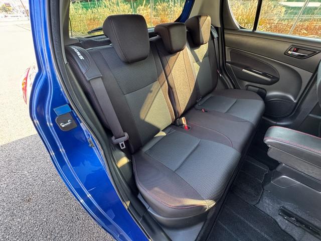 スイフトスポーツ ベースグレード　／６ＭＴ／ＥＮＫＥＩ１７ＡＷ／モンスタースポーツマフラー／ＨＩＤヘッドライト／スマートキー／カロッツェリアナビ／フルセグＴＶ／ＤＶＤ再生／ドライブレコーダー／２０２５年製造タイヤ／ＥＴＣ（76枚目）