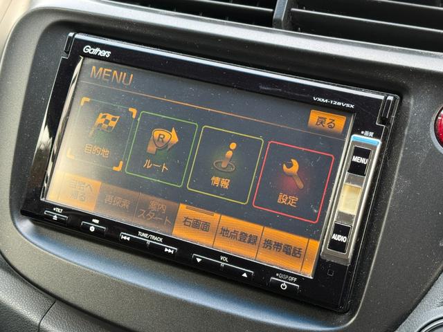 フィット RS /後期/6速マニュアル/禁煙車/WORK EMOTION17AW/スマートキー/オートライト/TV/ミュージックサーバー/USB/CD/Bカメラ/オートエアコン/ETC/(44枚目)