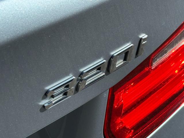 3シリーズ 320iラグジュアリー(24枚目)