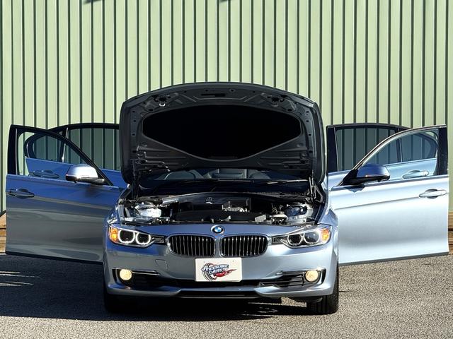 3シリーズ 320iラグジュアリー(32枚目)