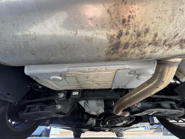 3シリーズ 320iラグジュアリー(80枚目)