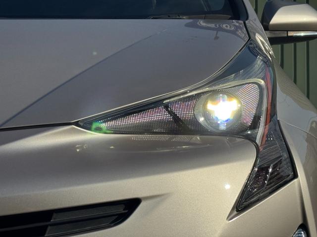 プリウス S /セーフティセンス/プリクラッシュ/レーダークルーズコントロール/9型ナビ/フルセグ/Bluetooth/バックカメラ/スマートキー/LEDヘッドライト/ウッドパネル/オートライト/ETC(18枚目)