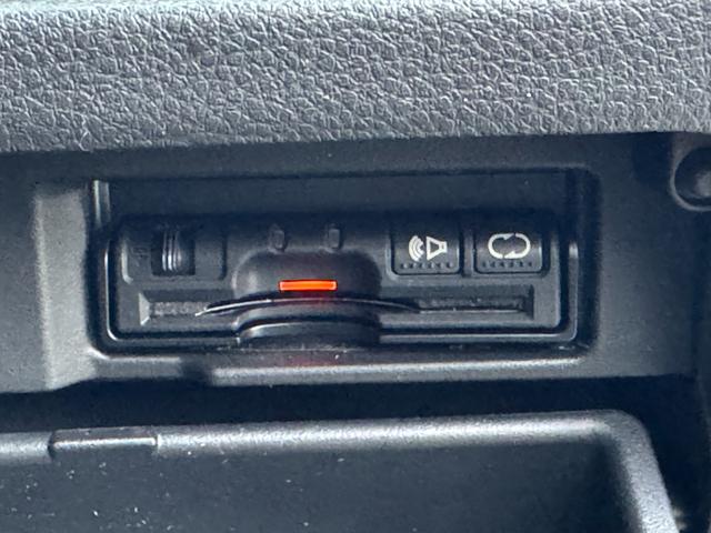 セレナ ハイウェイスター Sエディション 両側スライド片側電動ドア/ドラレコ/ディスチャージ/15AW/ETC/Wエアコン/3列シート/横滑り防止措置/修復歴なし(49枚目)