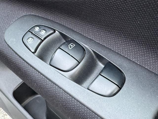 セレナ ハイウェイスター Sエディション 両側スライド片側電動ドア/ドラレコ/ディスチャージ/15AW/ETC/Wエアコン/3列シート/横滑り防止措置/修復歴なし(55枚目)