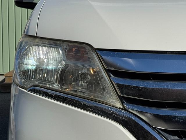 セレナ ハイウェイスター パノラミックルーフ/後席モニター/両側電動スライド/フルセグナビ/Bluetooh/前後ドラレコ/16AW/(18枚目)