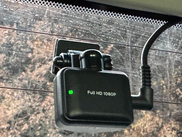 セレナ ハイウェイスター パノラミックルーフ/後席モニター/両側電動スライド/フルセグナビ/Bluetooh/前後ドラレコ/16AW/(66枚目)