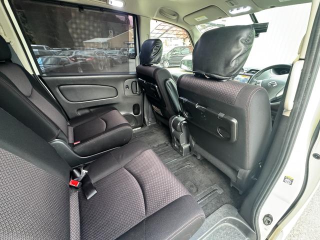 セレナ ハイウェイスター パノラミックルーフ/後席モニター/両側電動スライド/フルセグナビ/Bluetooh/前後ドラレコ/16AW/(69枚目)