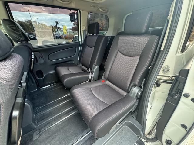 セレナ ハイウェイスター パノラミックルーフ/後席モニター/両側電動スライド/フルセグナビ/Bluetooh/前後ドラレコ/16AW/(71枚目)