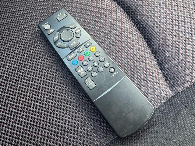 セレナ ハイウェイスター パノラミックルーフ/後席モニター/両側電動スライド/フルセグナビ/Bluetooh/前後ドラレコ/16AW/(79枚目)