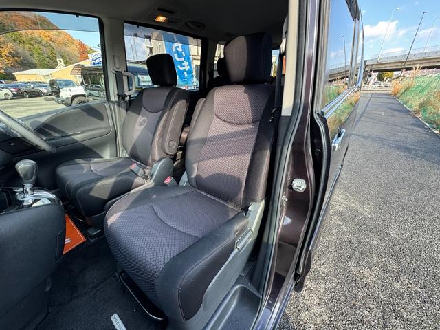 セレナ ハイウェイスター　Ｓ－ハイブリッド　Ｖセレクション　／禁煙車／修復歴なし／両側電動／ＡＬＰＩＮＥ１０インチ後席モニター／Ｗエアコン／フルセグ／Ｂｌｕｅｔｏｏｔｈ／ＣＤ／ＤＶＤ／Ｂカメラ／２３年製タイヤ／インテリキー／１６ＡＷ／クルコン／ＥＴＣ／（63枚目）