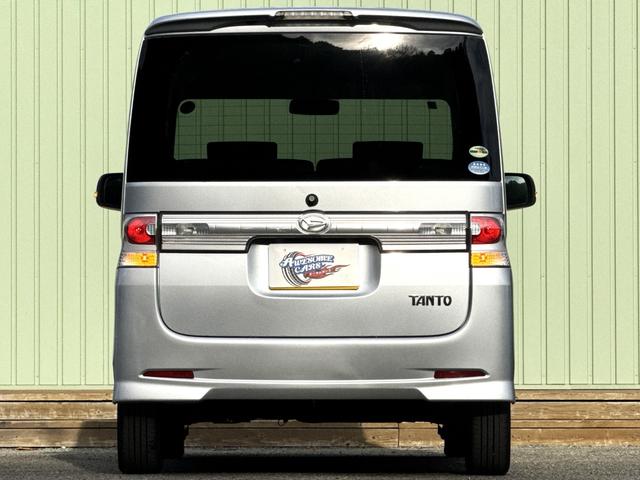 タント Ｘ　／当店ユーザー下取車／スマートキー／ストラーダナビ／ミュージックサーバー／ＤＶＤ／ディスチャージ／１４ＡＷ／エアロ（5枚目）