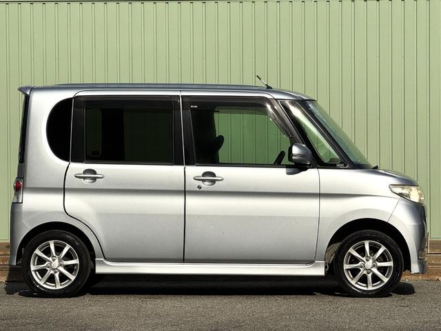 タント Ｘ　／当店ユーザー下取車／スマートキー／ストラーダナビ／ミュージックサーバー／ＤＶＤ／ディスチャージ／１４ＡＷ／エアロ（10枚目）