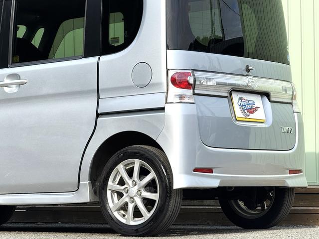 タント Ｘ　／当店ユーザー下取車／スマートキー／ストラーダナビ／ミュージックサーバー／ＤＶＤ／ディスチャージ／１４ＡＷ／エアロ（15枚目）