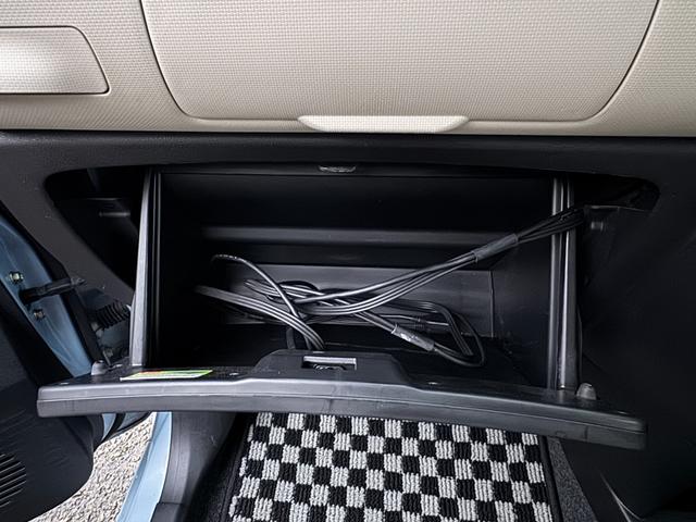 ミラココア ココアプラスＸ　／禁煙車／ＴＶ／Ｂｌｕｅｔｏｏｔｈ／ＣＤ／ＤＶＤ／ミュージックプレイヤー接続可能／バックカメラ／スマートキー／ベンチシート／（69枚目）