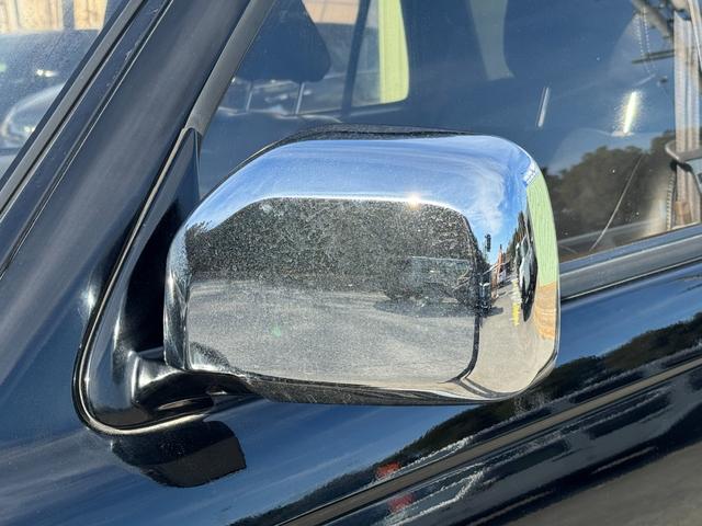 ハイラックスサーフ ＳＳＲ－Ｘ　／ＷＥＥＤ２．５インチリフトアップ／ＭＫＷ１６ＡＷ／ＭＴタイヤ／（26枚目）