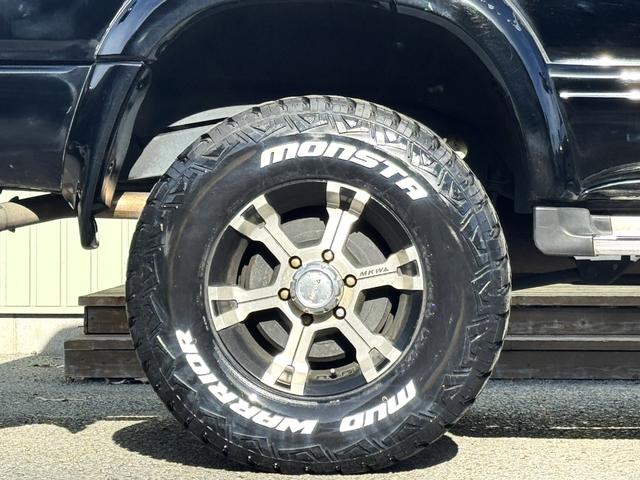 ハイラックスサーフ ＳＳＲ－Ｘ　／ＷＥＥＤ２．５インチリフトアップ／ＭＫＷ１６ＡＷ／ＭＴタイヤ／（35枚目）