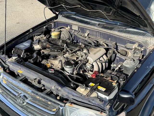 ハイラックスサーフ ＳＳＲ－Ｘ　／ＷＥＥＤ２．５インチリフトアップ／ＭＫＷ１６ＡＷ／ＭＴタイヤ／（40枚目）