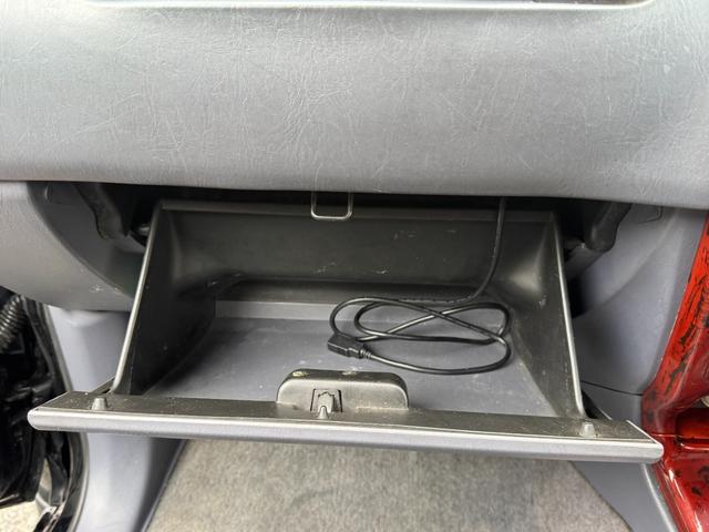 ハイラックスサーフ ＳＳＲ－Ｘ　／ＷＥＥＤ２．５インチリフトアップ／ＭＫＷ１６ＡＷ／ＭＴタイヤ／（70枚目）