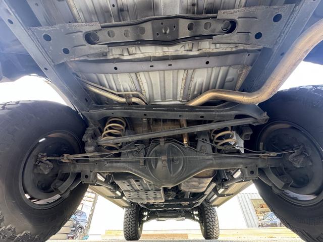 ハイラックスサーフ ＳＳＲ－Ｘ　／ＷＥＥＤ２．５インチリフトアップ／ＭＫＷ１６ＡＷ／ＭＴタイヤ／（80枚目）