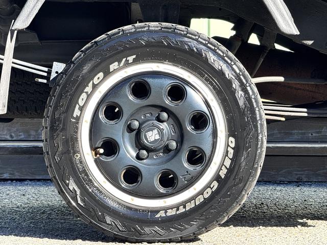 ハイゼットトラック ジャンボ　／５ＭＴ／４ＷＤ／ラプターライナー全塗装／リフトアップ／Ｘ－ＴＲＥＡＭ１４ホイール／トーヨー　ＯＰＥＮ　ＣＯＵＮＴＲＹタイヤ／ＡＬＰＩＮＥスピーカー／ＫＥＮＷＯＯＤ　ＣＤ（38枚目）