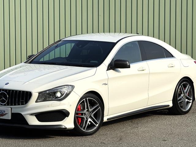 ＣＬＡクラス ＣＬＡ４５　ＡＭＧ　４マチック　／カーボンエアロ／ＡＭＧ　ＰＥＲＦＯＲＭＡＮＣＥ　ＳＥＡＴ／ＡＭＧ１８ＡＷ／革シート／パワーシート／レーダークルーズ／レーンキープアシスト／インテリジェントライト／フルセグ／Ｂｌｕｅｔｏｏｔｈ／Ｂカメ（12枚目）