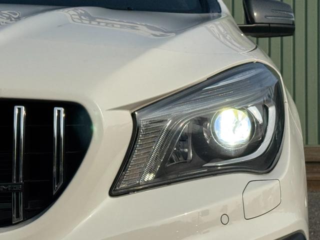 ＣＬＡクラス ＣＬＡ４５　ＡＭＧ　４マチック　／カーボンエアロ／ＡＭＧ　ＰＥＲＦＯＲＭＡＮＣＥ　ＳＥＡＴ／ＡＭＧ１８ＡＷ／革シート／パワーシート／レーダークルーズ／レーンキープアシスト／インテリジェントライト／フルセグ／Ｂｌｕｅｔｏｏｔｈ／Ｂカメ（19枚目）