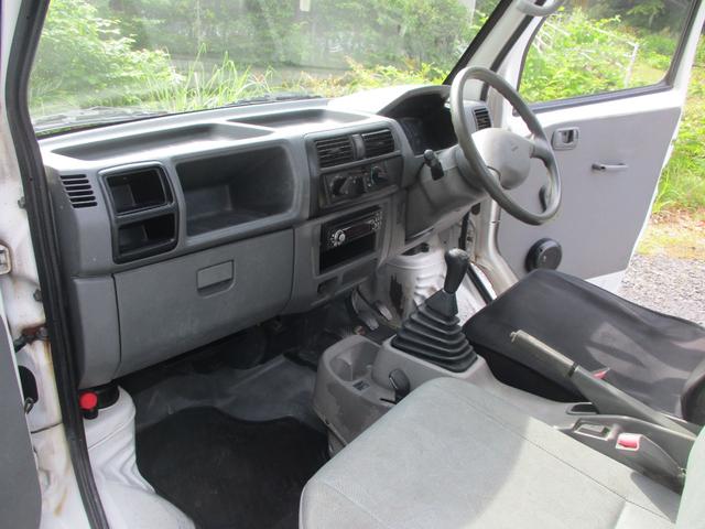 ミニキャブトラック ＶＸ－ＳＥ　５ＭＴ　エアコン　パワステ　切り替え式４ＷＤ（19枚目）