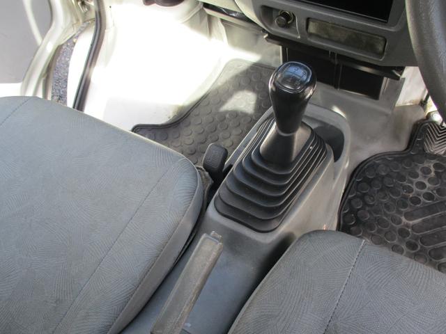 クリッパートラック ＤＸ　エアコン　パワステ　切り替え式４ＷＤ　５ＭＴ　ミニキャブ（18枚目）