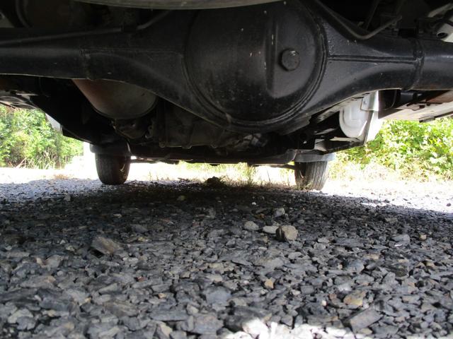クリッパートラック ＤＸ　エアコン　パワステ　切り替え式４ＷＤ　５ＭＴ　ミニキャブ（26枚目）