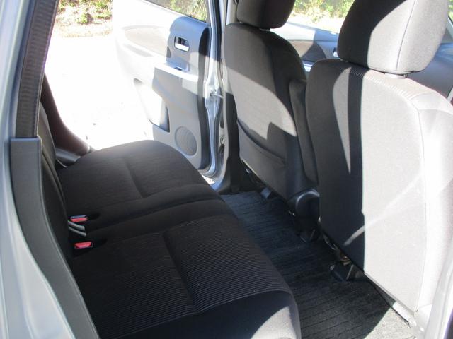 リアシートまわり