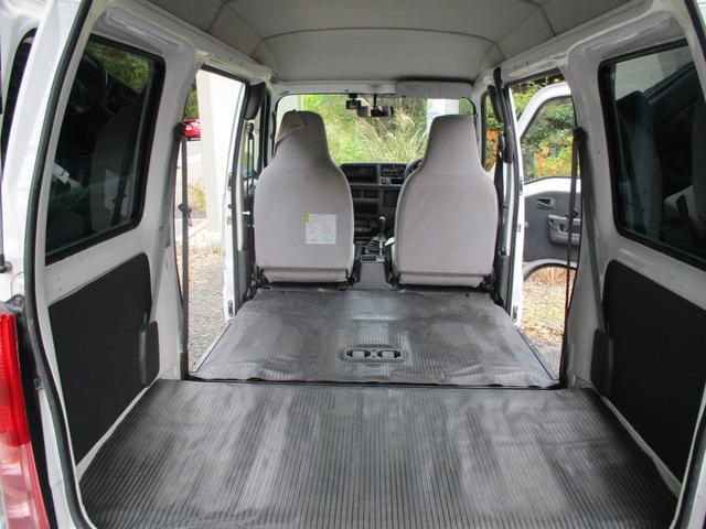 フラットにできます。