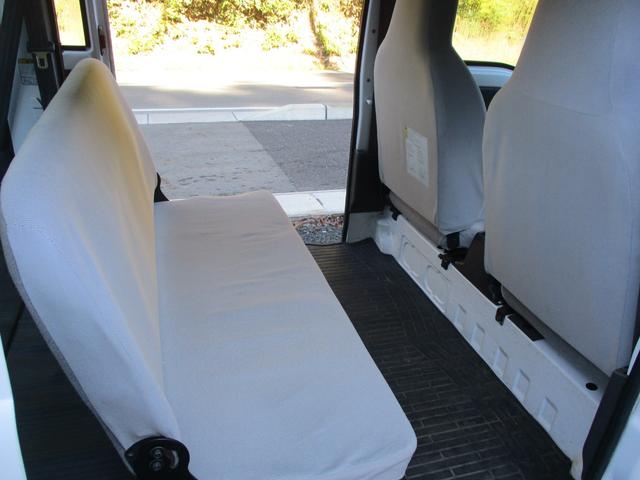 リアシートまわり