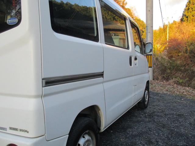 クリッパーバン DX 切り替え式4WD 5MT ワンオーナー ミニキャブ(10枚目)