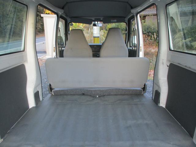 クリッパーバン DX 切り替え式4WD 5MT ワンオーナー ミニキャブ(18枚目)