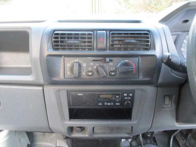 クリッパーバン DX 切り替え式4WD 5MT ワンオーナー ミニキャブ(23枚目)