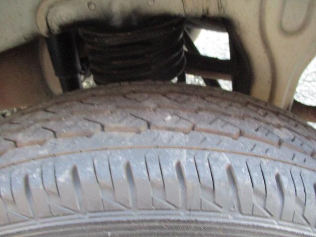 クリッパーバン DX 切り替え式4WD 5MT ワンオーナー ミニキャブ(32枚目)