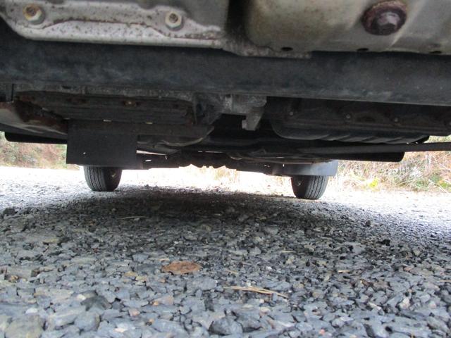 サンバーバン ＶＢ　エアコン　パワステ　オートマ　記録簿　ＴＶ１（33枚目）