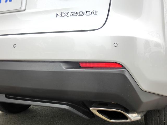 ＮＸ ＮＸ２００ｔ　バージョンＬ　純正ナビ・地デジ・全周囲モニター・ブラックレザーシート・ベンチレーション・パワーバックドア・レーダークルーズ・ステアリングヒーター（11枚目）