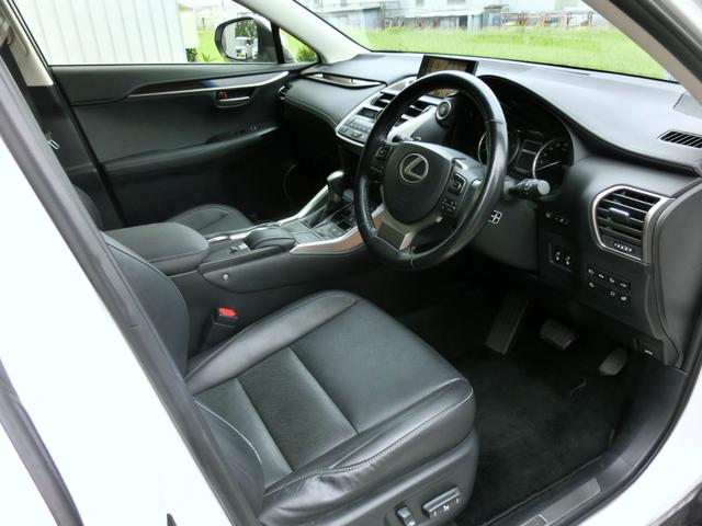 ＮＸ ＮＸ２００ｔ　バージョンＬ　純正ナビ・地デジ・全周囲モニター・ブラックレザーシート・ベンチレーション・パワーバックドア・レーダークルーズ・ステアリングヒーター（18枚目）