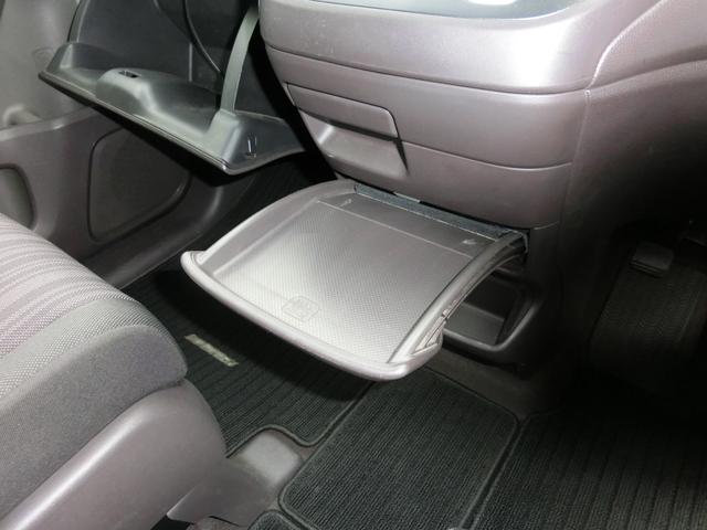 フリード G 純正ナビ・バックカメラ・パワースライドドア・ETC・スマートキー(41枚目)