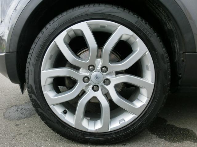 レンジローバーイヴォーク ピュア パノラマルーフ・20インチアルミ・パワーバックドア・プライバシーガラス・スマートキー・ドラレコ・シートヒーター・ナビ・全方位カメラ・HIDヘッドライト・ブラックレザーシート・パワーシート(12枚目)