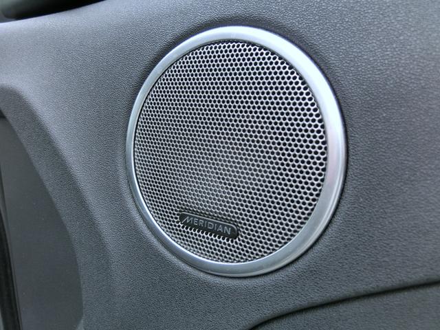 レンジローバーイヴォーク ピュア パノラマルーフ・20インチアルミ・パワーバックドア・プライバシーガラス・スマートキー・ドラレコ・シートヒーター・ナビ・全方位カメラ・HIDヘッドライト・ブラックレザーシート・パワーシート(28枚目)