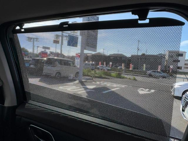 エクストレイル G e-4ORCE 店長決裁車!元試乗車☆ナビリンク機能付プロパイロット☆オートブレーキホールド☆自動駐車☆12.3インチナビ☆Bluetooth☆スマホミラーリング☆電動バックゲート☆360°セーフティアシスト☆ETC(21枚目)