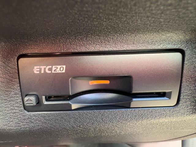 エクストレイル G e-4ORCE 店長決裁車!元試乗車☆ナビリンク機能付プロパイロット☆オートブレーキホールド☆自動駐車☆12.3インチナビ☆Bluetooth☆スマホミラーリング☆電動バックゲート☆360°セーフティアシスト☆ETC(42枚目)