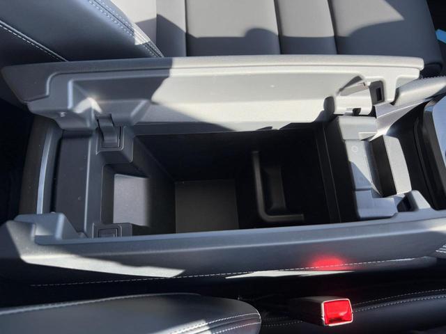 エクストレイル G e-4ORCE 店長決裁車!元試乗車☆ナビリンク機能付プロパイロット☆オートブレーキホールド☆自動駐車☆12.3インチナビ☆Bluetooth☆スマホミラーリング☆電動バックゲート☆360°セーフティアシスト☆ETC(46枚目)