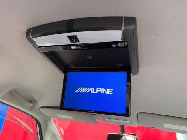 セレナ 2.0 ハイウェイスター S-HYBRID アルパイン8インチナビ 後席専用フリップ ワンオーナ アイドリングSTOP スマートエントリー 寒冷地仕様 LEDライト オートクルーズ セキュリティ Bカメラ ドライブレコーダー ETC アルミホイール ABS HDDナビ ナビTV(5枚目)