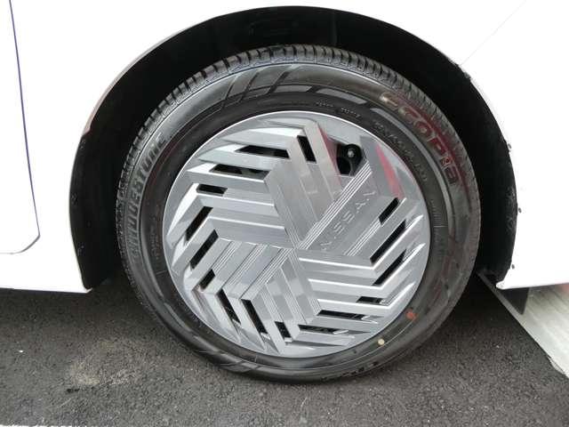 ノート X ☆オートブレーキホールド☆9インチメーカーナビ☆Bluetooth☆アラウンドビューモニター☆フルセグTV☆スマホミラーリング☆衝突被害軽減ブレーキ☆踏み間違い防止アシスト☆後側方車両検知警報☆(19枚目)