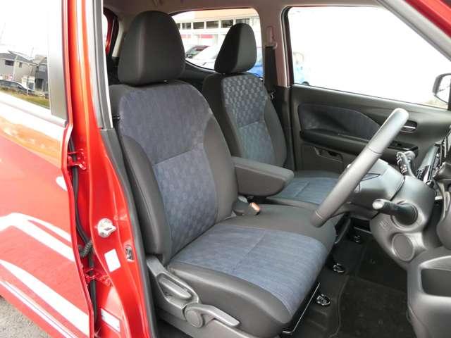 デイズ ハイウェイスター　Ｇターボプロパイロットエディション　☆オートブレーキホールド☆９インチナビ☆Ｂｌｕｅｔｏｏｔｈ☆アラウンドビューモニター☆ＤＶＤビデオ再生☆車線逸脱防止支援☆ＬＥＤヘッドライト☆ハイビームアシスト☆衝突被害軽減ブレーキ☆前方衝突予測警報（8枚目）