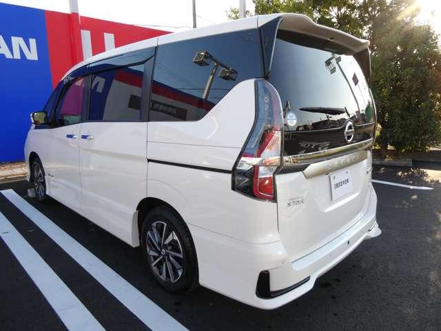 セレナ e-パワー ハイウェイスターV ☆プロパイロット☆オートブレーキホールド☆9インチナビメモリーナビ☆ブルーレイ・DVDビデオ再生☆バックカメラ☆Bluetooth☆両側電動スライドドア☆ステアリング&シートヒーター☆(7枚目)